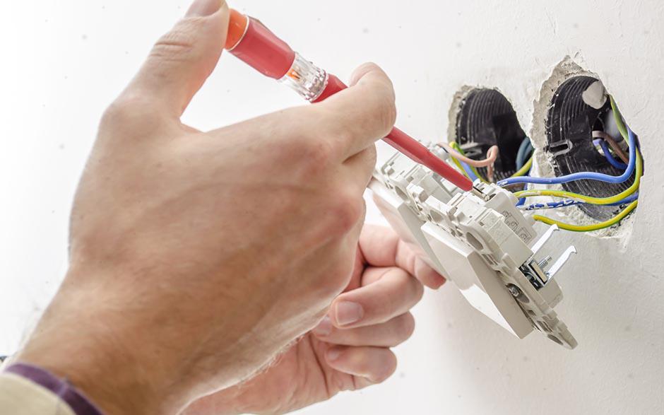 électricité entreprise Les Mureaux