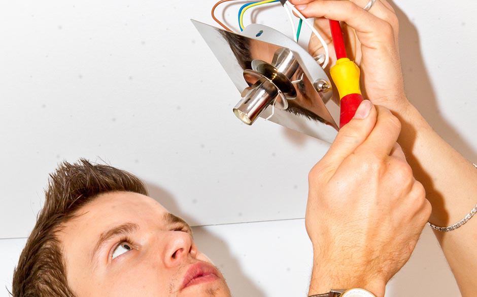 électricité entreprise Les Mureaux